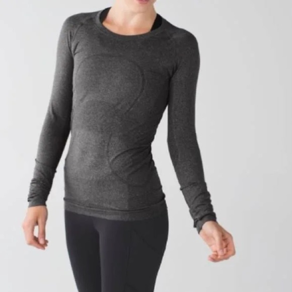 LULULEMON Swiftly Tech Long Sleeve Crew 1.0 Size 4 Heather Black